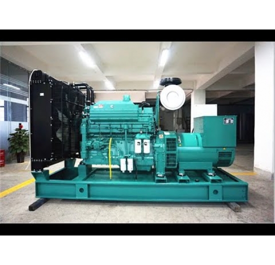 Máy phát điện Cummins 220kVA